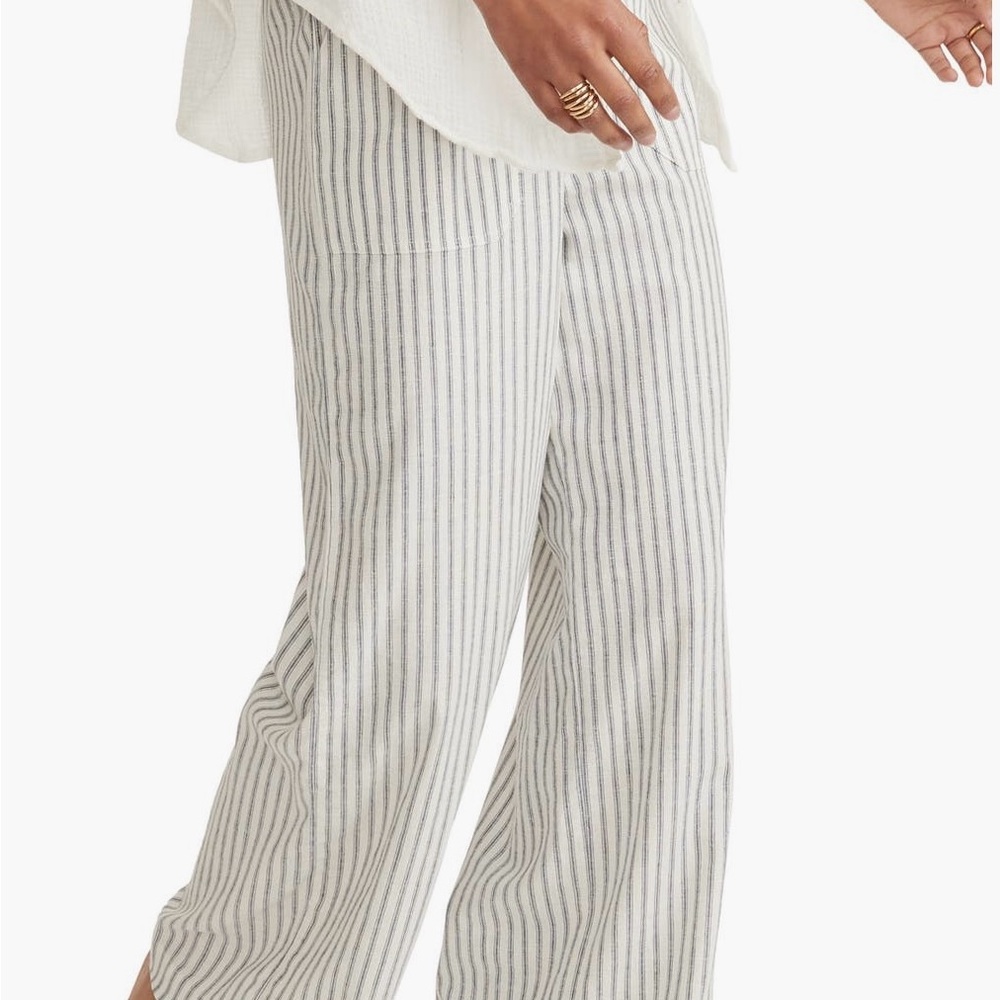 Marine Layer White and Navy Wide Leg Pants - Picture 6 of 9